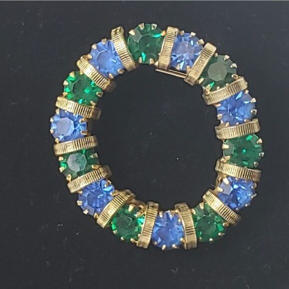 VINTAGE Asymmetrical Oval Gemstone Brooch Pin - Picture 1 of 5